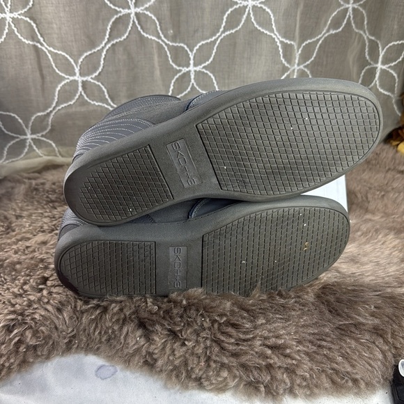 (E4) Skechers SKCH 3 Hidden Wedge
Grey Women's Shoes 48030 Size 10 - Picture 12 of 14